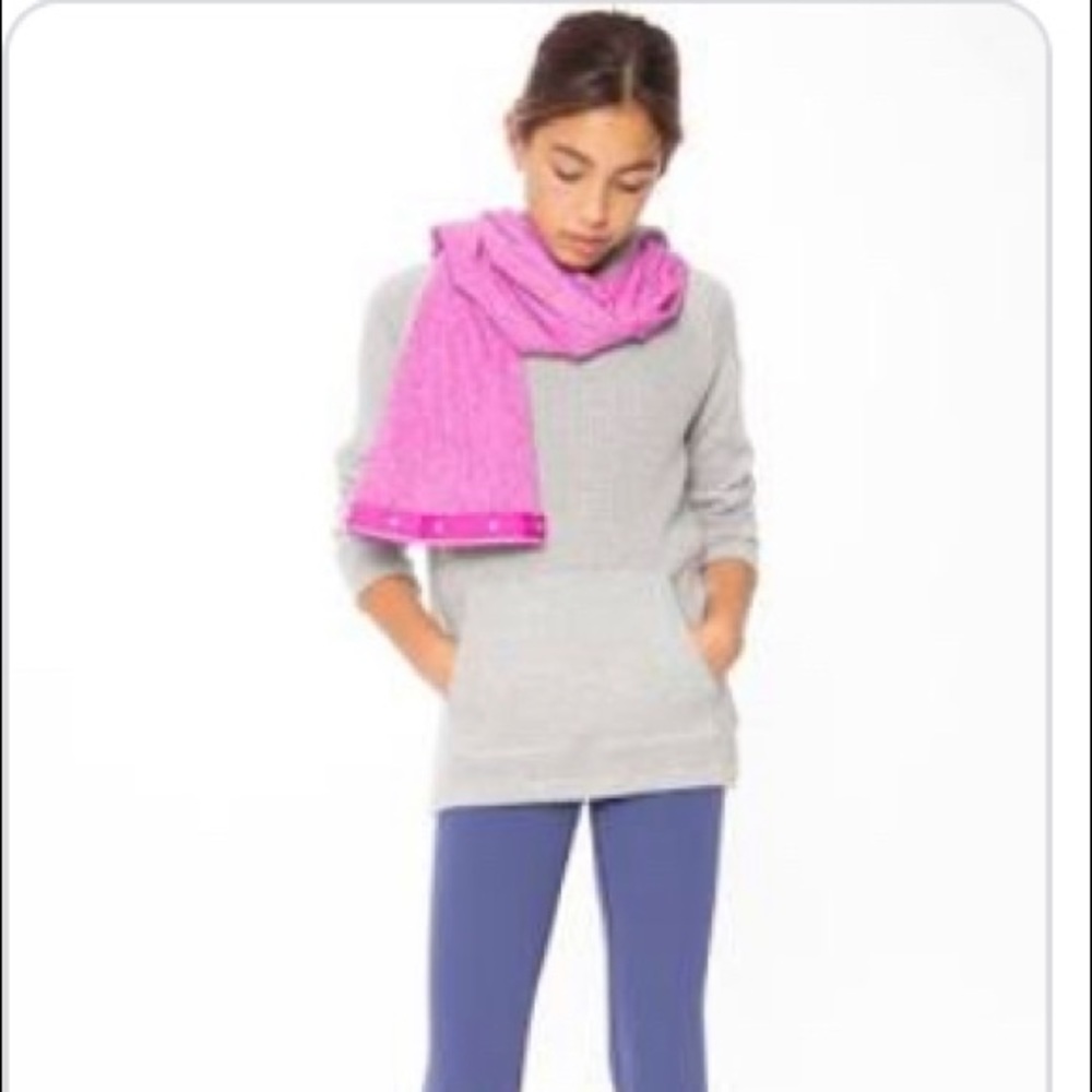 Ivivva/lululemon Magenta Girls Scarf-never worn
